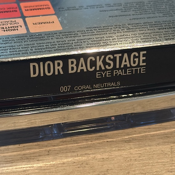 Dior 007 Coral Neutrals - Picture 3 of 4